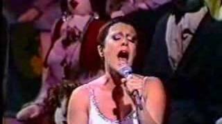 Elis Regina  Como Nossos Pais [upl. by Jorgan]