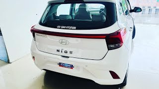 Hyundai Nios Magna White ColourVisual Review  Wecars [upl. by Bonnibelle41]