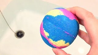 LUSH Intergalactic Bath Bomb [upl. by Hebe]