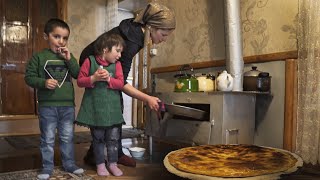 Life in the RUSSIAN southernmost village Сooking Lezgin national meat cake and khinkal [upl. by Parker858]