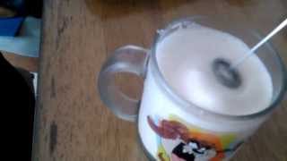 Aerolatte Review Frothing Cold Milk In Under 1 Minute [upl. by Fritzsche]